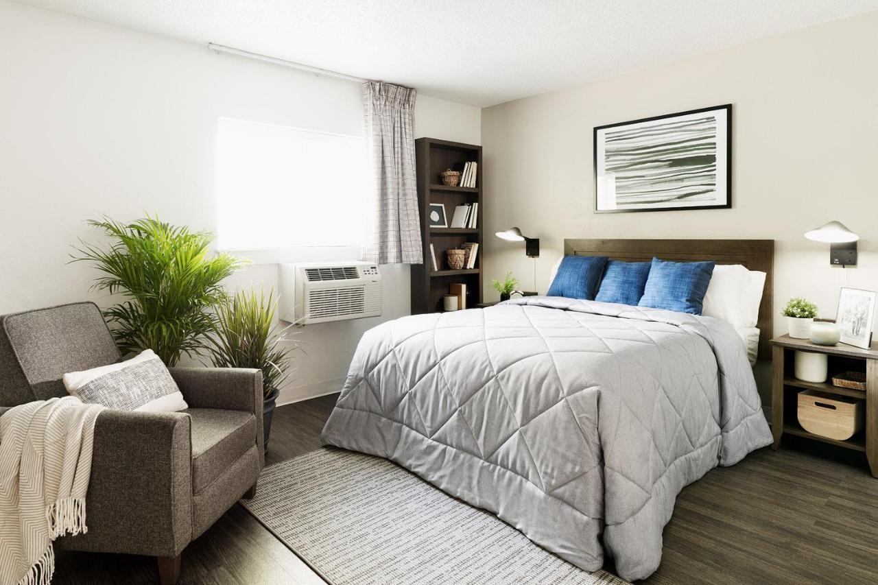Intown Suites Extended Stay Raleigh Nc- Capital Blvd Exteriör bild