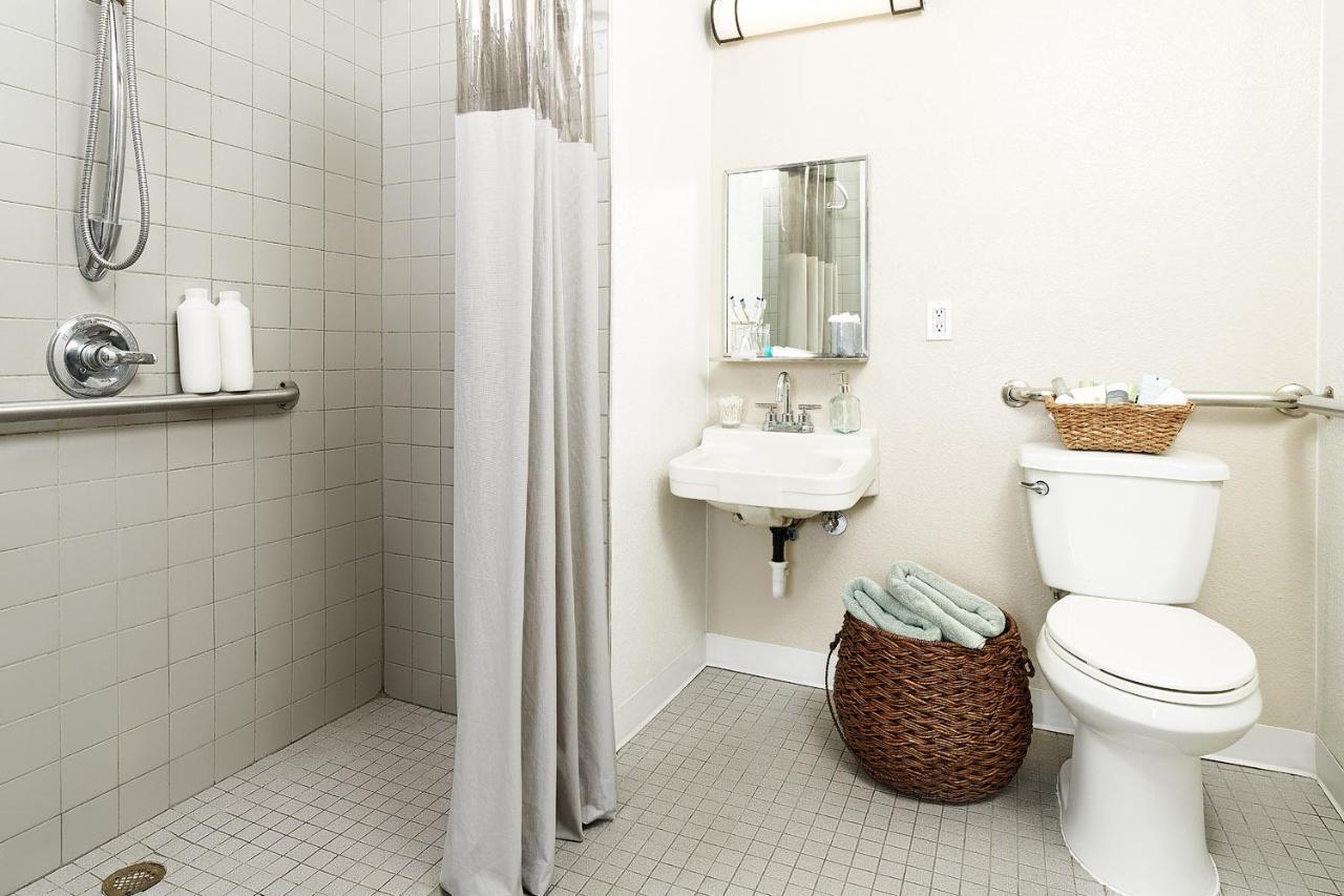 Intown Suites Extended Stay Raleigh Nc- Capital Blvd Exteriör bild