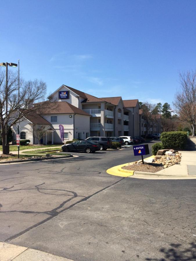 Intown Suites Extended Stay Raleigh Nc- Capital Blvd Exteriör bild