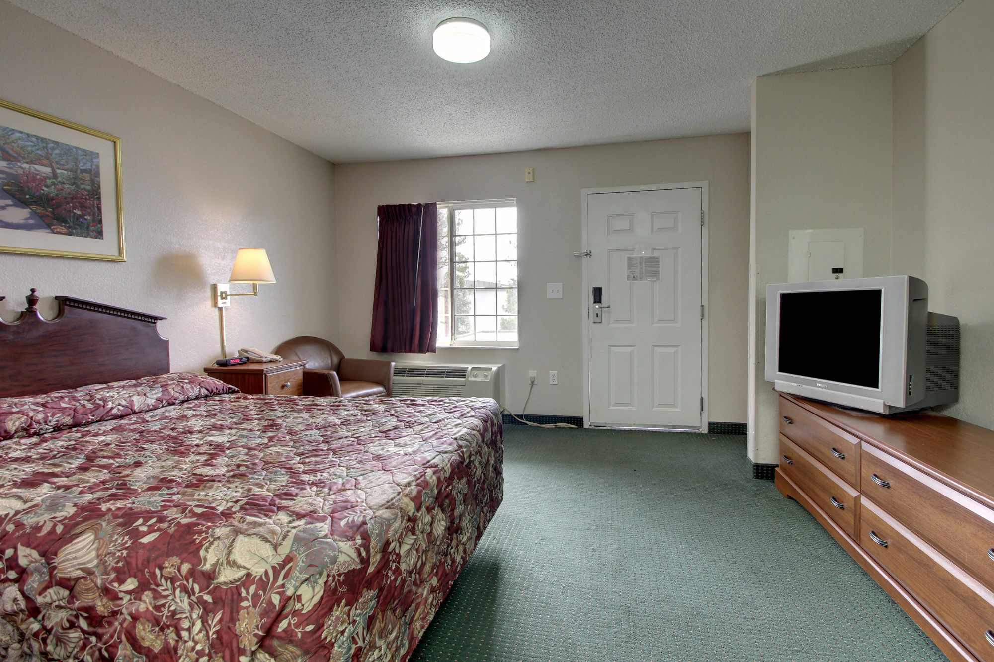 Intown Suites Extended Stay Raleigh Nc- Capital Blvd Exteriör bild